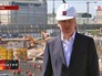 Сергей Собянин осматривает строительство будущей парковой зоны "Зарядье" Сергей Собянин осматривает строительство будущей парковой зоны "Зарядье"