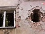 Последствия обстрела жилых кварталов в Донбассе Последствия обстрела жилых кварталов в Донбассе