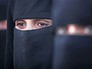 Мусульманские женщины в хиджабах Мусульманские женщины в хиджабах