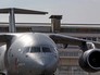 Украинский самолет Ан-178 на международной авиакосмическом салоне в Ле Бурже Украинский самолет Ан-178 на международной авиакосмическом салоне в Ле Бурже