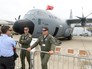 Метеорологический американский самолет WC-130J на международном авиакосмическом салоне в Ле Бурже Метеорологический американский самолет WC-130J на международном авиакосмическом салоне в Ле Бурже