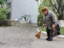 Последствия обстрела жилых кварталов в Донбассе Последствия обстрела жилых кварталов в Донбассе