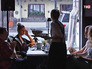 Посетители ресторана Посетители ресторана