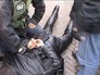 Сотрудники СБУ проводят задержание Сотрудники СБУ проводят задержание