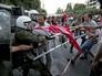 Полиция Греции пресекает уличные беспорядки Полиция Греции пресекает уличные беспорядки