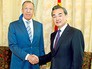 Глава МИД России Сергей Лавров и министр иностранных дел КНР Ван И Глава МИД России Сергей Лавров и министр иностранных дел КНР Ван И