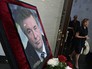 Портрет председателя "Партии возрождения России" Геннадия Селезнёва на церемонии прощания в Центральной клинической больнице в Москве Портрет председателя "Партии возрождения России" Геннадия Селезнёва на церемонии прощания в Центральной клинической больнице в Москве