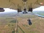 Военный самолёт проводит бомбардировку Военный самолёт проводит бомбардировку