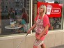 Хозяйка собаки-поводыря Хозяйка собаки-поводыря