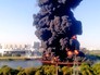Горение нефтепродуктов на Москве-реке Горение нефтепродуктов на Москве-реке