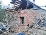 Последствия обстрела жилых кварталов в Донбассе Последствия обстрела жилых кварталов в Донбассе