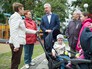 Мэр Москвы Сергей Собянин общается с жителями Мэр Москвы Сергей Собянин общается с жителями