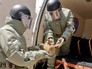 Саперный отряд обезвреживает снаряд Саперный отряд обезвреживает снаряд