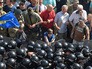 Беспорядки у здания Верховной Рады Украины Беспорядки у здания Верховной Рады Украины