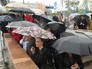 Москвичи наблюдают за шествием по Тверской улице в рамках международного военно-музыкального фестиваля "Спасская башня" Москвичи наблюдают за шествием по Тверской улице в рамках международного военно-музыкального фестиваля "Спасская башня"