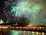 Праздничный салют в честь Дня города в Москве Праздничный салют в честь Дня города в Москве