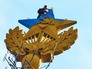 Звезда на шпиле высотного здания на Котельнической набережной в Москве Звезда на шпиле высотного здания на Котельнической набережной в Москве