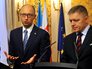 Премьер-министр Украины Арсений Яценюк и премьер министр Словакии Роберт Фицо Премьер-министр Украины Арсений Яценюк и премьер министр Словакии Роберт Фицо