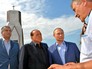 Владимир Путин и Сильвио Берлускони у мемориала, посвящённого памяти погибших в Крымской войне солдат Сардинского королевства. Владимир Путин и Сильвио Берлускони у мемориала, посвящённого памяти погибших в Крымской войне солдат Сардинского королевства.