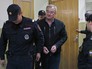 Глава Республики Коми Вячеслав Гайзер (в центре) в Басманном суде города Москвы Глава Республики Коми Вячеслав Гайзер (в центре) в Басманном суде города Москвы