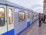 Пассажиры в метро Пассажиры в метро