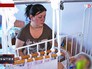 Родители ребенка с переломом ноги в больнице Родители ребенка с переломом ноги в больнице