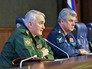 Начальник Главного оперативного управления Генштаба ВС РФ Андрй Картаполов и главнокомандующий ВКС России генерал-полковник Виктор Бондарев Начальник Главного оперативного управления Генштаба ВС РФ Андрй Картаполов и главнокомандующий ВКС России генерал-полковник Виктор Бондарев