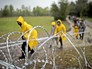 Мигранты прибывают в Европу Мигранты прибывают в Европу