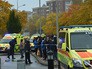 Автомобили скорой помощи на месте происшествия в Швеции Автомобили скорой помощи на месте происшествия в Швеции