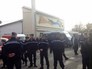 Французские спасатели на месте происшествия Французские спасатели на месте происшествия