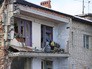У разрушенного в результате взрыва дома в поселке Корфовский в Хабаровском крае У разрушенного в результате взрыва дома в поселке Корфовский в Хабаровском крае