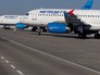 Самолет Airbus A321 в аэропорту Самолет Airbus A321 в аэропорту