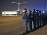 Первый автомобиль с телами погибших в авиакатастрофе A321 в Египте на взлетно-посадочной полосе аэропорта Пулково-2 в Санкт-Петербурге Первый автомобиль с телами погибших в авиакатастрофе A321 в Египте на взлетно-посадочной полосе аэропорта Пулково-2 в Санкт-Петербурге