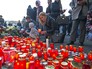 Траур по погибшим при пожаре в ночном клубе в Бухаресте Траур по погибшим при пожаре в ночном клубе в Бухаресте