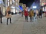 Пешеходы на улице Кузнецкий мост Пешеходы на улице Кузнецкий мост