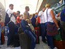 Туристы в аэропорту Египта Туристы в аэропорту Египта