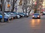 Ночная парковка на улице Ночная парковка на улице
