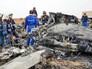 Спасатели МЧС России на месте крушения самолета Airbus A321 Спасатели МЧС России на месте крушения самолета Airbus A321
