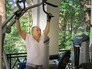 Владимир Путин занимается на тренажере Владимир Путин занимается на тренажере
