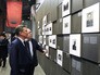 Руководитель администрации президента РФ Сергей Иванов осматривает выставку "Евреи в Великой Отечественной войне" Руководитель администрации президента РФ Сергей Иванов осматривает выставку "Евреи в Великой Отечественной войне"