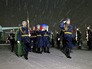 На военный аэродром Чкаловский доставили погибшего Героя Российской Федерации, командира экипажа Су-24 подполковника Олега Пешкова На военный аэродром Чкаловский доставили погибшего Героя Российской Федерации, командира экипажа Су-24 подполковника Олега Пешкова