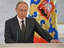 Президент России Владимир Путин во время оглашения ежегодного послания президента Российской Федерации Федеральному Собранию в Георгиевском зале Кремля Президент России Владимир Путин во время оглашения ежегодного послания президента Российской Федерации Федеральному Собранию в Георгиевском зале Кремля