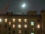 Свет в окнах дома Свет в окнах дома