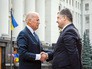 Вице-президент США Джо Байден и президент Украины Пётр Порошенко Вице-президент США Джо Байден и президент Украины Пётр Порошенко