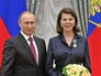 Президент России Владимир Путин вручает госнаграду Президент России Владимир Путин вручает госнаграду