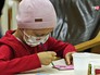 Пациентам детского онкоцентра делают новогодние игрушки Пациентам детского онкоцентра делают новогодние игрушки