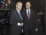 Вице-президент США Джо Байден и премьер-министр Украины Арсений Яценюк Вице-президент США Джо Байден и премьер-министр Украины Арсений Яценюк