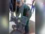 Охранники супермаркета в Воронеже избивают посетителя Охранники супермаркета в Воронеже избивают посетителя