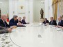 Президент России Владимир Путин и государственный секретарь США Джон Керри во время встречи Президент России Владимир Путин и государственный секретарь США Джон Керри во время встречи