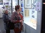 Посетители выставки в Доме Высоцкого на Таганке Посетители выставки в Доме Высоцкого на Таганке